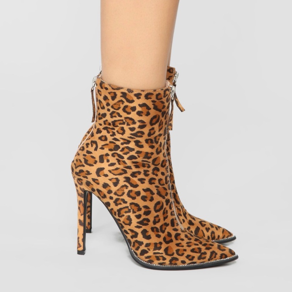 Leopard booties